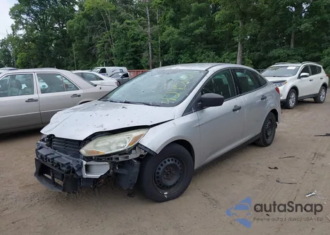 2013 Ford Focus S z USA, uszkodzony, nr VIN 1FADP3E29DL118812